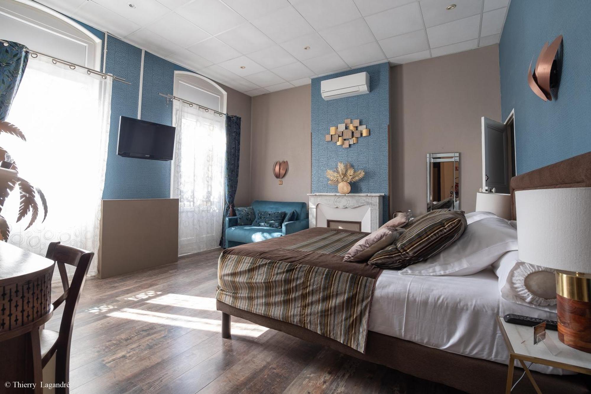 Hotel De Charme Le Provence Salon-de-Provence Ngoại thất bức ảnh